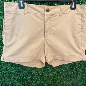 Old Navy Everyday Short